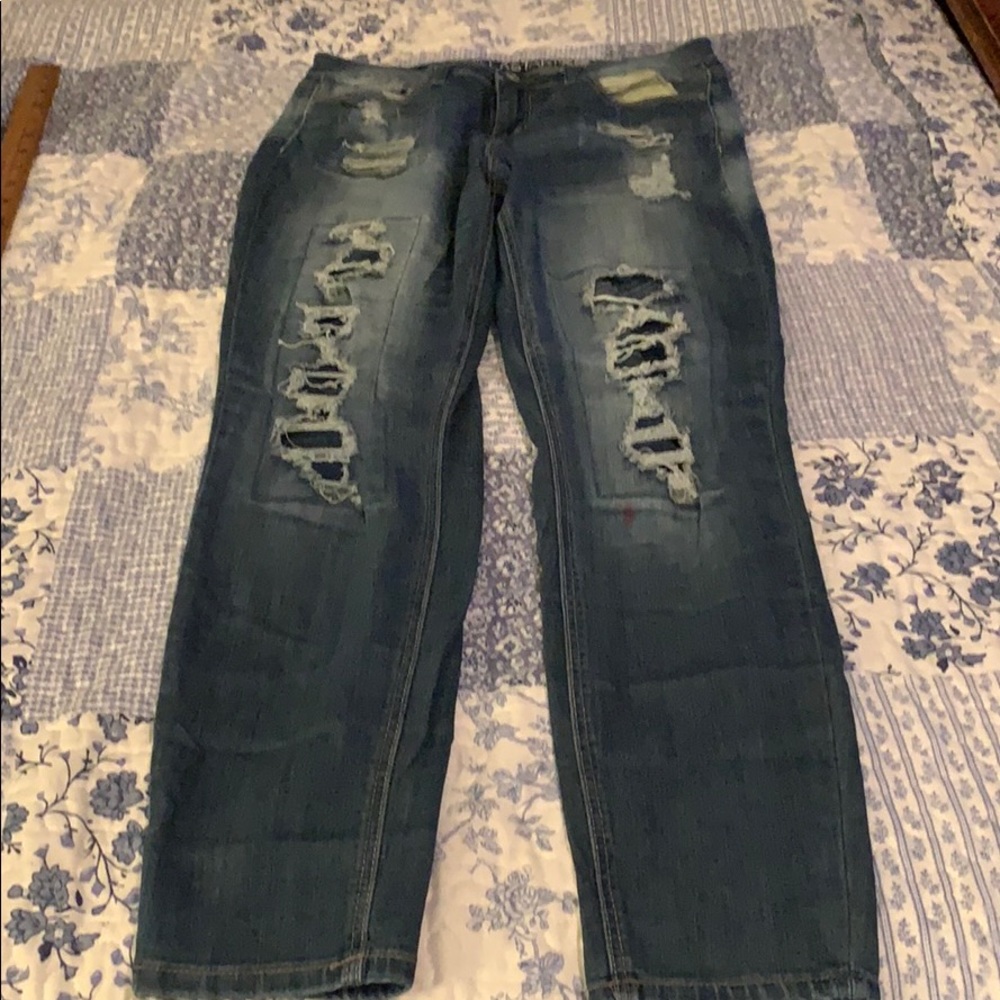 Vanilla Star Mid Rise Skinny Jeans Size 13 Blast